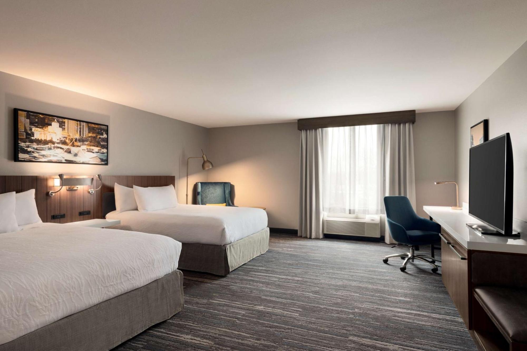 Hilton Garden Milwaukee Conference Center